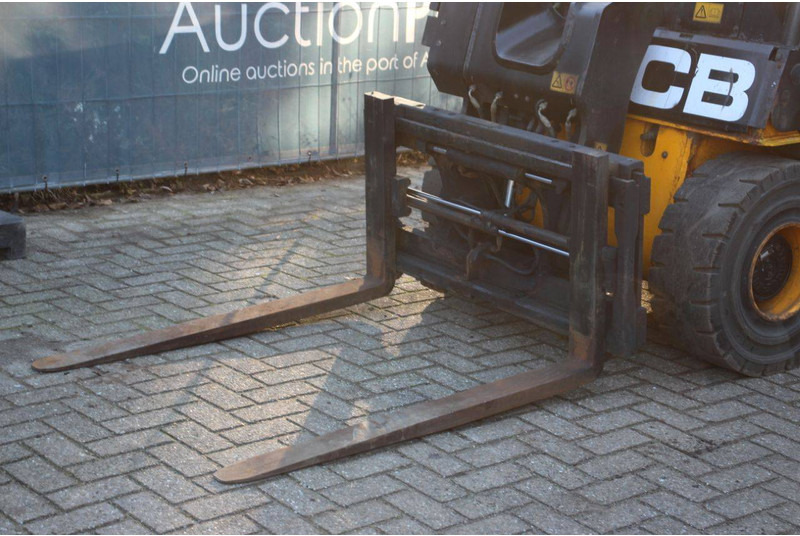 Manipulador telescópico JCB 30-19E: foto 9