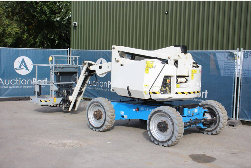 JLG H340AJ - Plataforma articulada: foto 3 JLG H340AJ - Plataforma articulada: foto 3