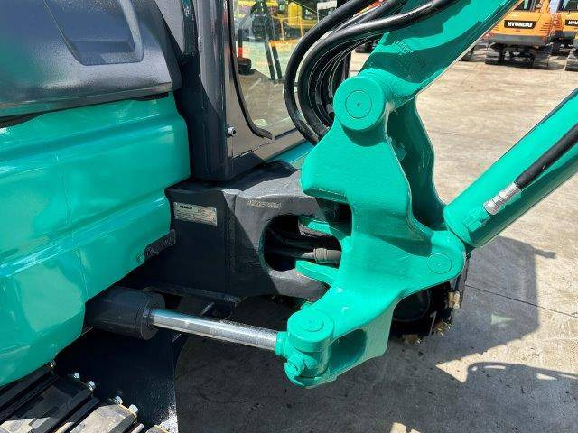 Excavadora de cadenas Kobelco SK55SRX-6: foto 13