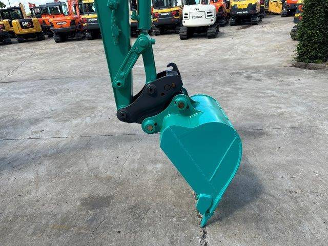 Excavadora de cadenas Kobelco SK55SRX-6: foto 11