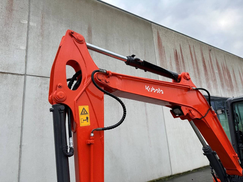 Excavadora de cadenas Kubota KX163-5: foto 9