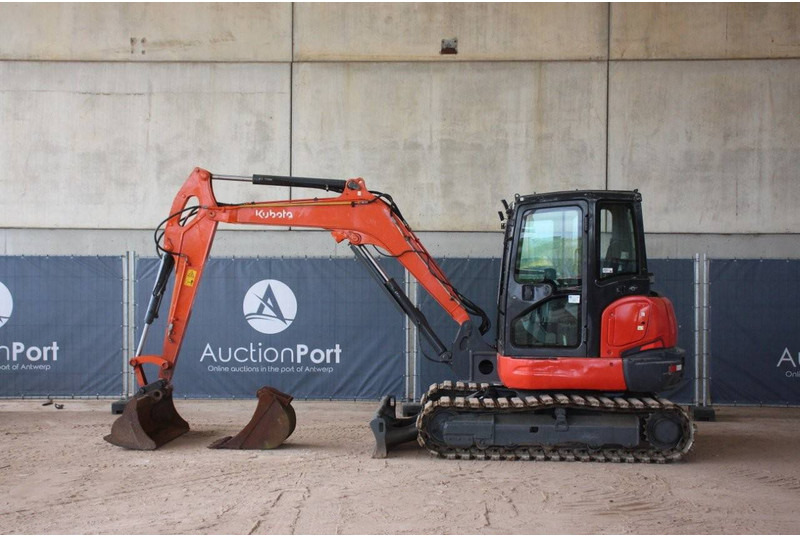 Kubota RX165-5 - Excavadora de cadenas: foto 2 Kubota RX165-5 - Excavadora de cadenas: foto 2