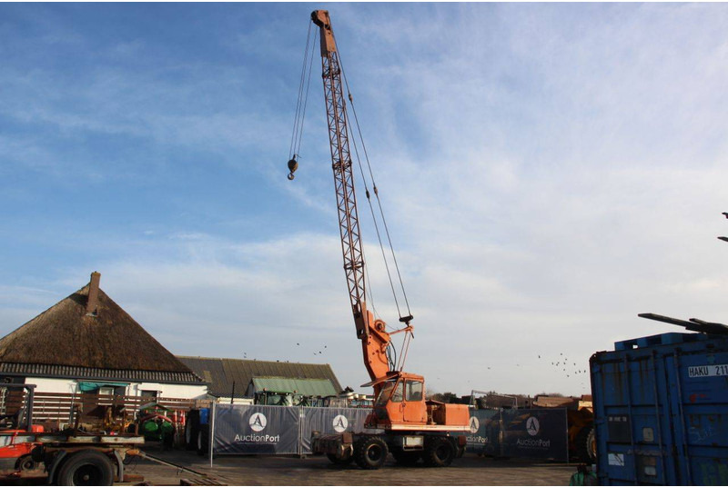 Liebherr A921 - Autogrúa: foto 1 Liebherr A921 - Autogrúa: foto 1