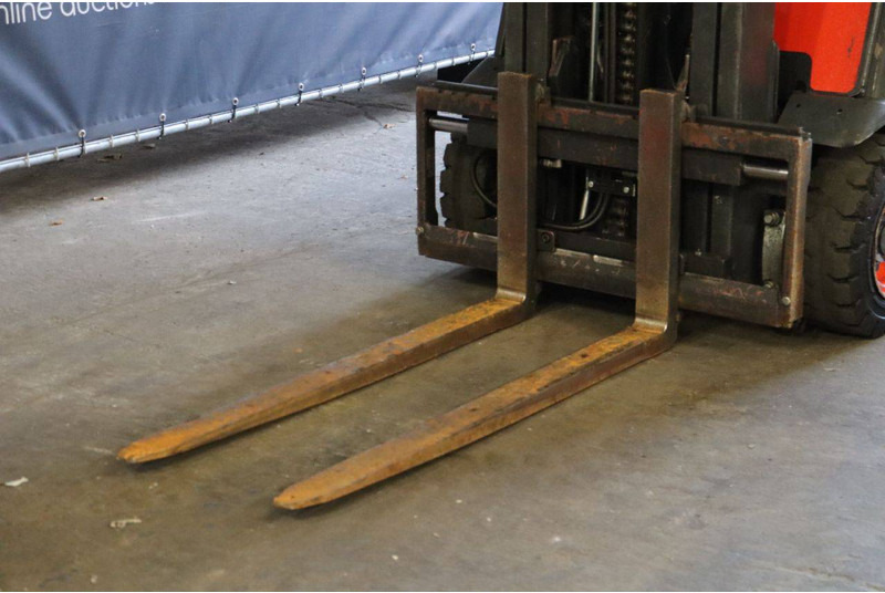 Carretilla elevadora eléctrica Linde E16PH-02: foto 10 Carretilla elevadora eléctrica Linde E16PH-02: foto 10