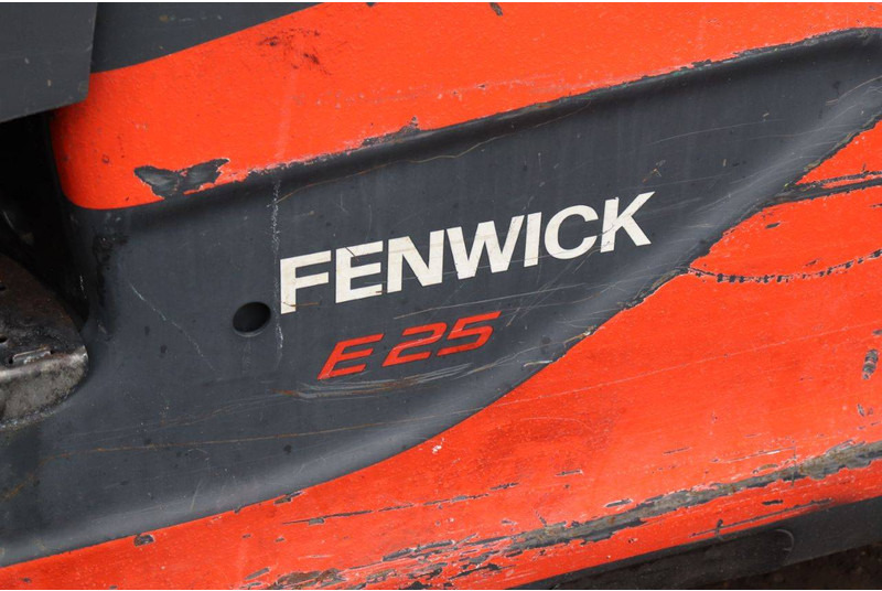 Carretilla elevadora eléctrica Linde E25-01: foto 16