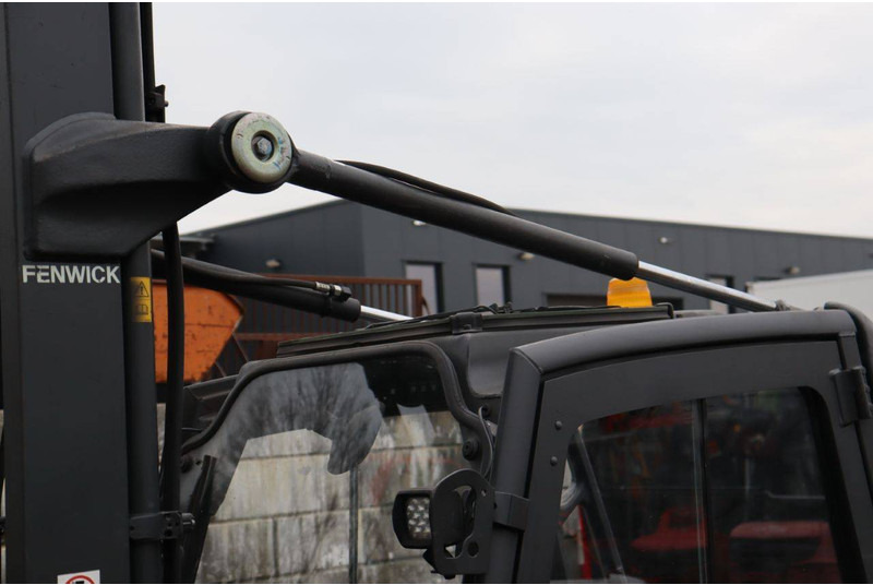 Carretilla elevadora eléctrica Linde E25-01: foto 13