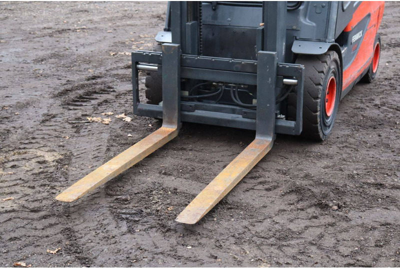 Carretilla elevadora eléctrica Linde E25-01: foto 10