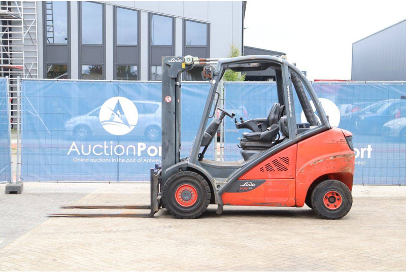Linde H30D-02 - Carretilla elevadora diésel: foto 2 Linde H30D-02 - Carretilla elevadora diésel: foto 2