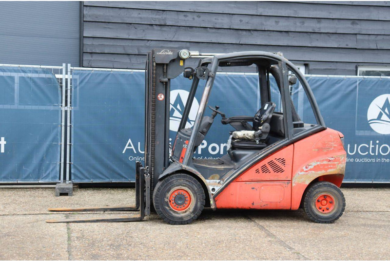 Linde H30D - Carretilla elevadora diésel: foto 1 Linde H30D - Carretilla elevadora diésel: foto 1