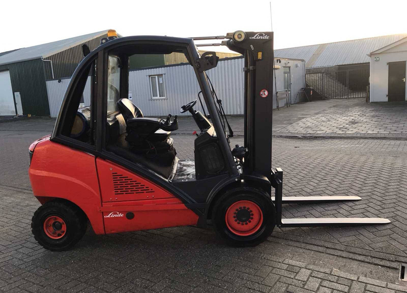 Linde H30T - Carretilla elevadora de gas: foto 5 Linde H30T - Carretilla elevadora de gas: foto 5