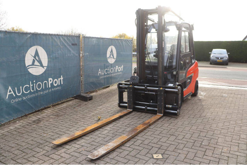 Carretilla elevadora diésel Linde H35D-01: foto 8