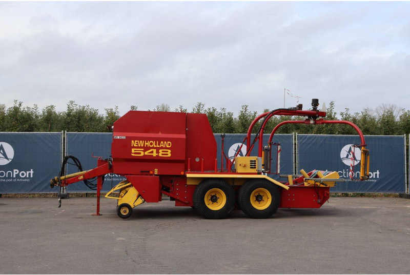 New Holland 548 - Maquinaria agrícola: foto 2 New Holland 548 - Maquinaria agrícola: foto 2