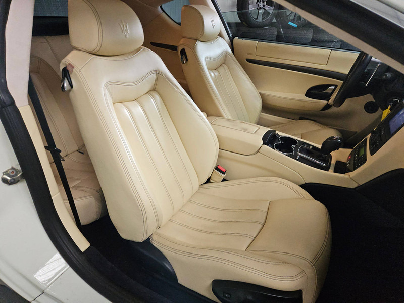 Sedan Maserati GranTurismo (I): foto 13