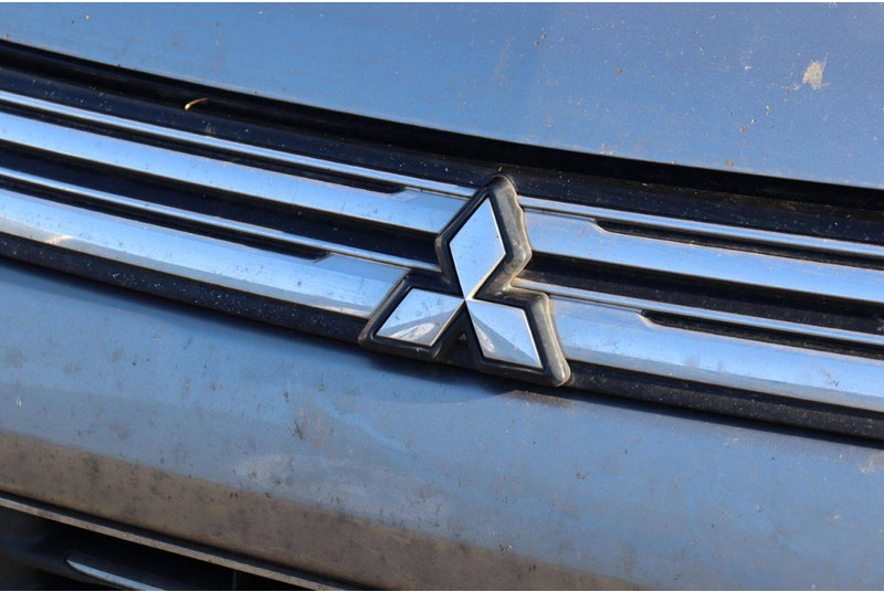 SUV/ Todoterreno Mitsubishi Outlander PHEV: foto 11