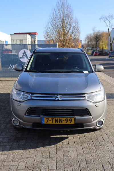 SUV/ Todoterreno Mitsubishi Outlander PHEV: foto 8