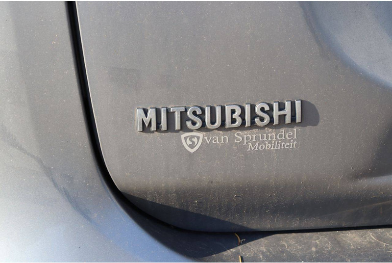 SUV/ Todoterreno Mitsubishi Outlander PHEV: foto 18