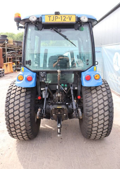 New Holland Boomer 50 - Tractor: foto 4 New Holland Boomer 50 - Tractor: foto 4