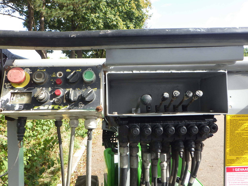 Nifty HR12D - Plataforma articulada: foto 5 Nifty HR12D - Plataforma articulada: foto 5