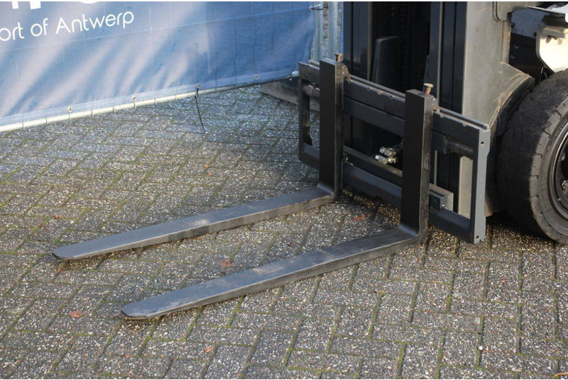 Carretilla elevadora diésel Nissan Y1D2A25Q: foto 9