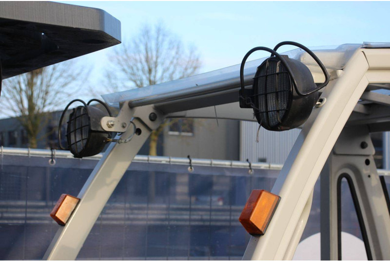 Carretilla elevadora diésel Nissan Y1D2A25Q: foto 13