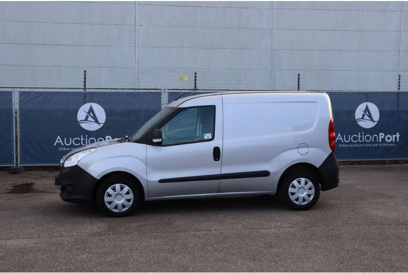 Opel Combo - Furgón: foto 1 Opel Combo - Furgón: foto 1