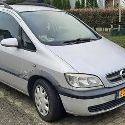 Opel Zafira - Sedan: foto 2 Opel Zafira - Sedan: foto 2