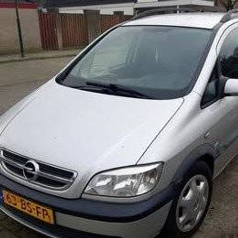 Opel Zafira - Sedan: foto 1 Opel Zafira - Sedan: foto 1