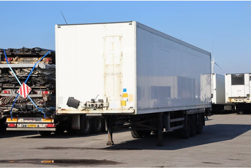 Schmitz Cargobull SKO 24 - Semirremolque caja cerrada: foto 1 Schmitz Cargobull SKO 24 - Semirremolque caja cerrada: foto 1