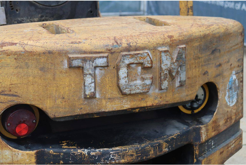 Carretilla elevadora diésel TCM FD25: foto 17