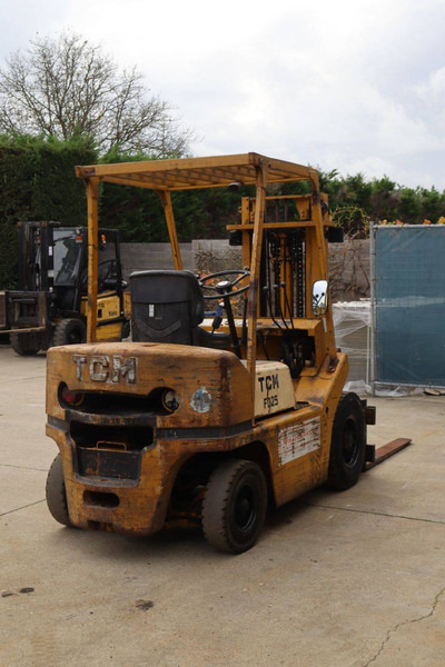 Carretilla elevadora diésel TCM FD25: foto 6
