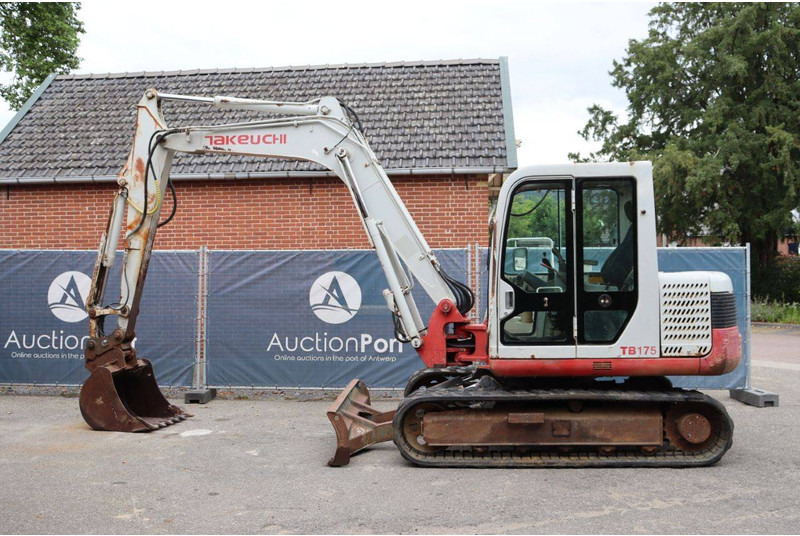 Takeuchi TB175 - Miniexcavadora: foto 2 Takeuchi TB175 - Miniexcavadora: foto 2