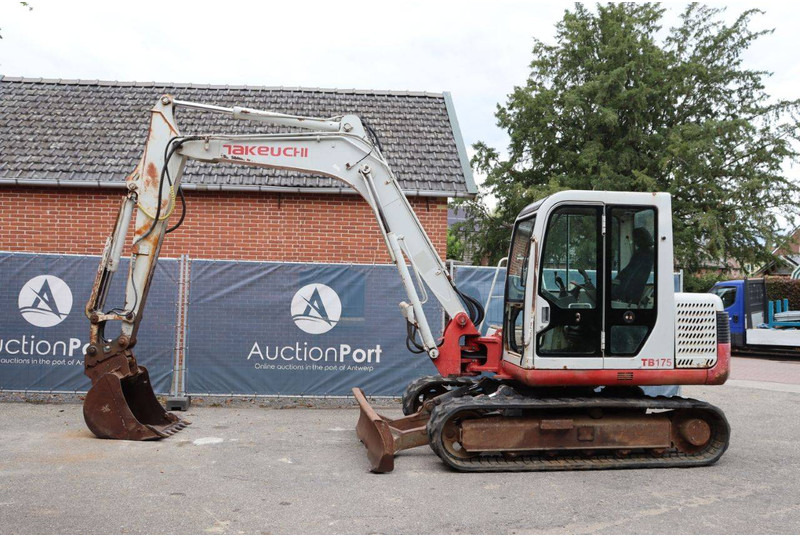 Takeuchi TB175 - Miniexcavadora: foto 1 Takeuchi TB175 - Miniexcavadora: foto 1