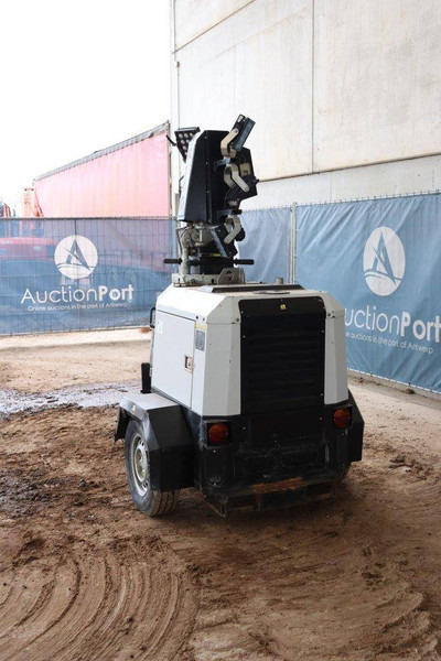 Trime X-ECOK2 - Torre de iluminación: foto 4 Trime X-ECOK2 - Torre de iluminación: foto 4