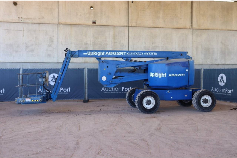UpRight AB62RT - Plataforma articulada: foto 1 UpRight AB62RT - Plataforma articulada: foto 1