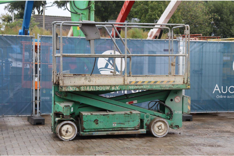 UpRight SL20 - Plataforma de tijeras: foto 1 UpRight SL20 - Plataforma de tijeras: foto 1