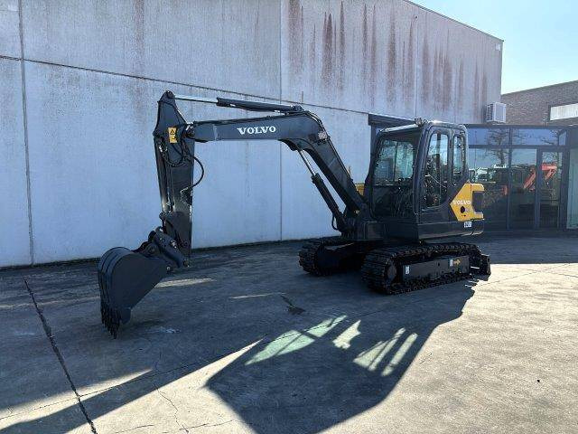 Volvo EC55D - Excavadora de cadenas: foto 1 Volvo EC55D - Excavadora de cadenas: foto 1
