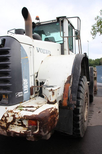 Volvo L 180 F - Cargadora de ruedas: foto 5 Volvo L 180 F - Cargadora de ruedas: foto 5