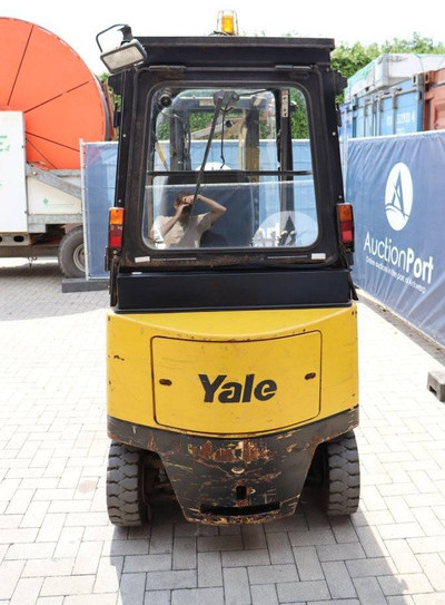 Yale ERP20ALF - Carretilla elevadora eléctrica: foto 5 Yale ERP20ALF - Carretilla elevadora eléctrica: foto 5