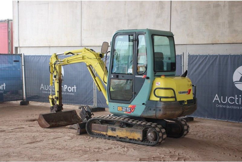 Yanmar B25V - Excavadora de cadenas: foto 3 Yanmar B25V - Excavadora de cadenas: foto 3