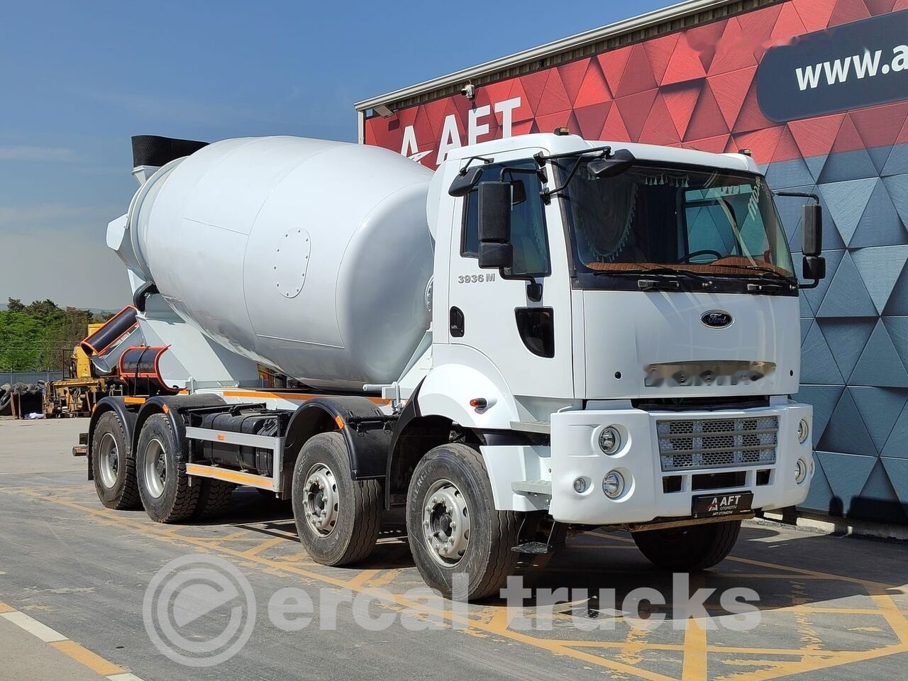 Ford 2011 CARGO 3936M E5 AC 8X4 12m³ CONCRETE MIXER - Camión hormigonera: foto 3 Ford 2011 CARGO 3936M E5 AC 8X4 12m³ CONCRETE MIXER - Camión hormigonera: foto 3