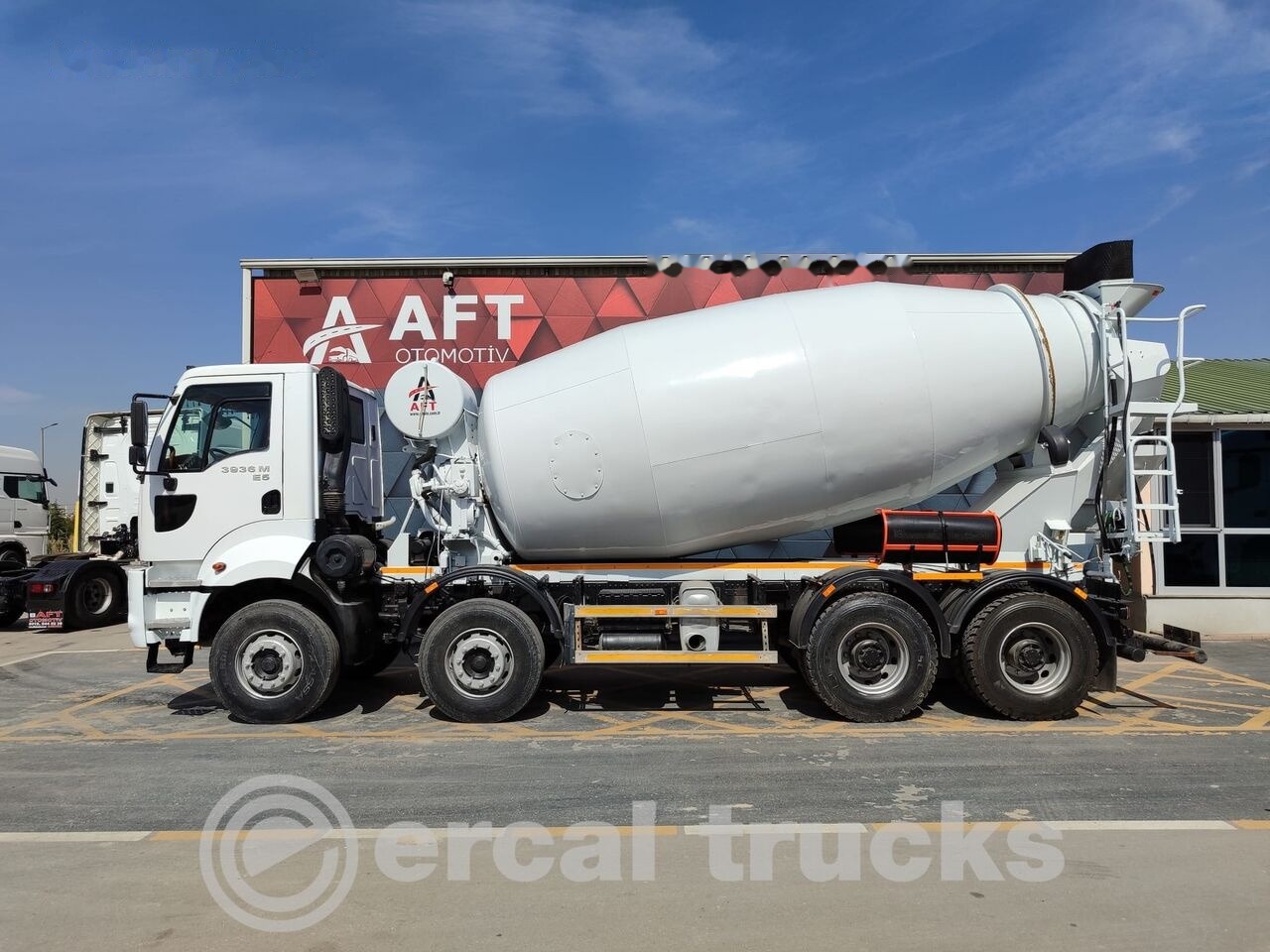 Ford 2011 CARGO 3936M E5 AC 8X4 12m³ CONCRETE MIXER - Camión hormigonera: foto 5 Ford 2011 CARGO 3936M E5 AC 8X4 12m³ CONCRETE MIXER - Camión hormigonera: foto 5