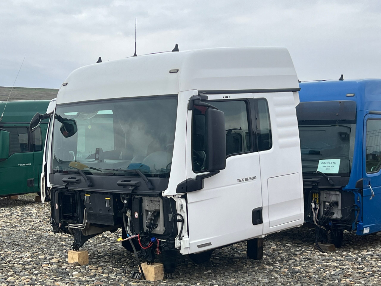 CABINA MAN TGX TG2 XLX - Cabina para Camión: foto 2 CABINA MAN TGX TG2 XLX - Cabina para Camión: foto 2