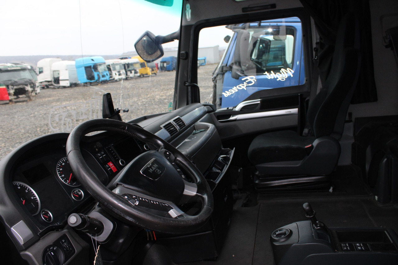 CABINA MAN TGX XXL - Cabina para Camión: foto 4 CABINA MAN TGX XXL - Cabina para Camión: foto 4