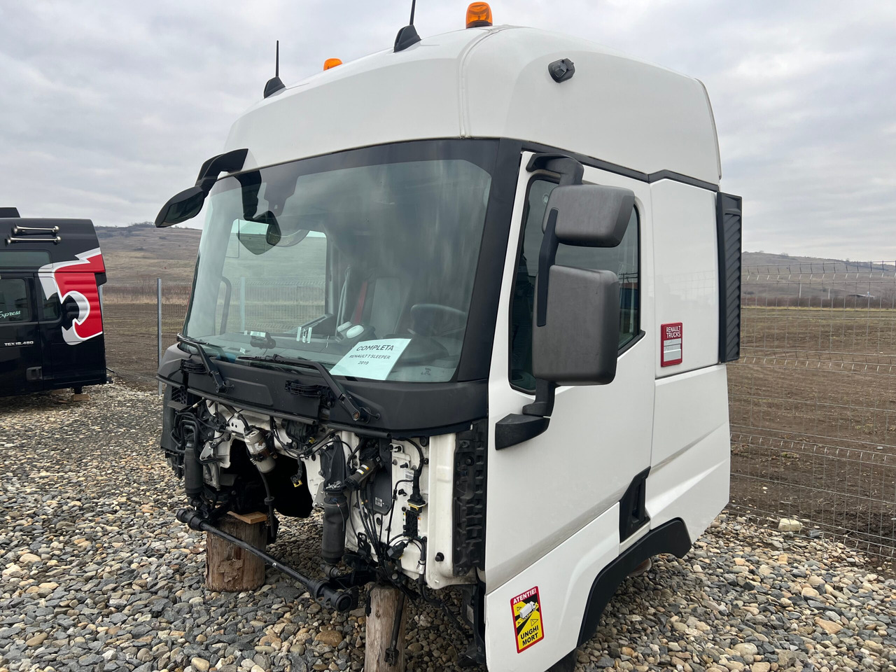 CABINA RENAULT T SLEEPER - Cabina para Camión: foto 3 CABINA RENAULT T SLEEPER - Cabina para Camión: foto 3