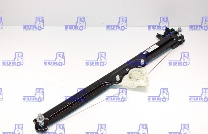 DAF XF 2248671 - Motor de elevación de ventanas para Camión: foto 2 DAF XF 2248671 - Motor de elevación de ventanas para Camión: foto 2