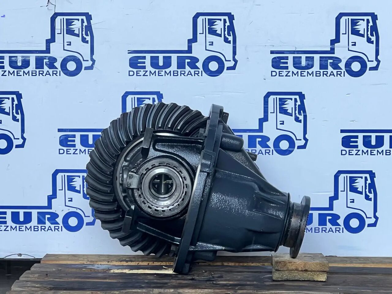 DIFERENTIAL IVECO R=1/247 R=2.47 - Diferencial para Camión: foto 1 DIFERENTIAL IVECO R=1/247 R=2.47 - Diferencial para Camión: foto 1