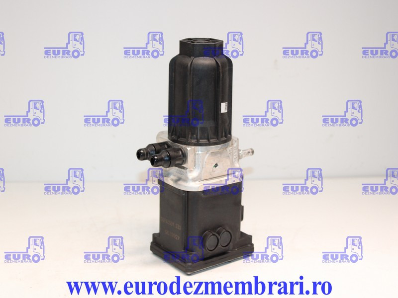 POMPA ADBLUE DAF XF106 2115624, 4388105 - Sistema de escape para Camión: foto 2 POMPA ADBLUE DAF XF106 2115624, 4388105 - Sistema de escape para Camión: foto 2