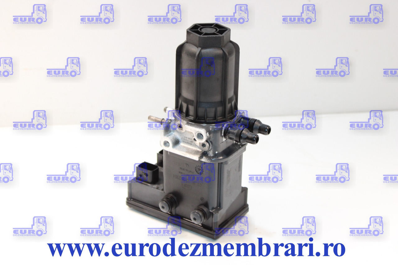 POMPA ADBLUE MERCEDES ACTROS MP4 A0001403978 A0001405978 A0001408178 A0001405478 A0001407878 - Sistema de escape para Camión: foto 2 POMPA ADBLUE MERCEDES ACTROS MP4 A0001403978 A0001405978 A0001408178 A0001405478 A0001407878 - Sistema de escape para Camión: foto 2
