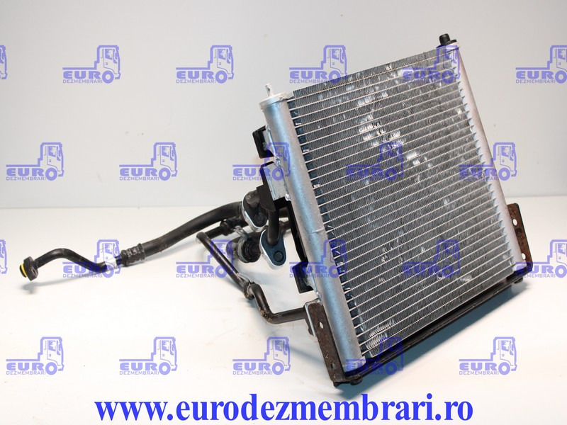 RADIATOR + VENTILATOR AER CONDITIONAT SCANIA NGS 2187711, 2824478 - Radiador para Camión: foto 2 RADIATOR + VENTILATOR AER CONDITIONAT SCANIA NGS 2187711, 2824478 - Radiador para Camión: foto 2