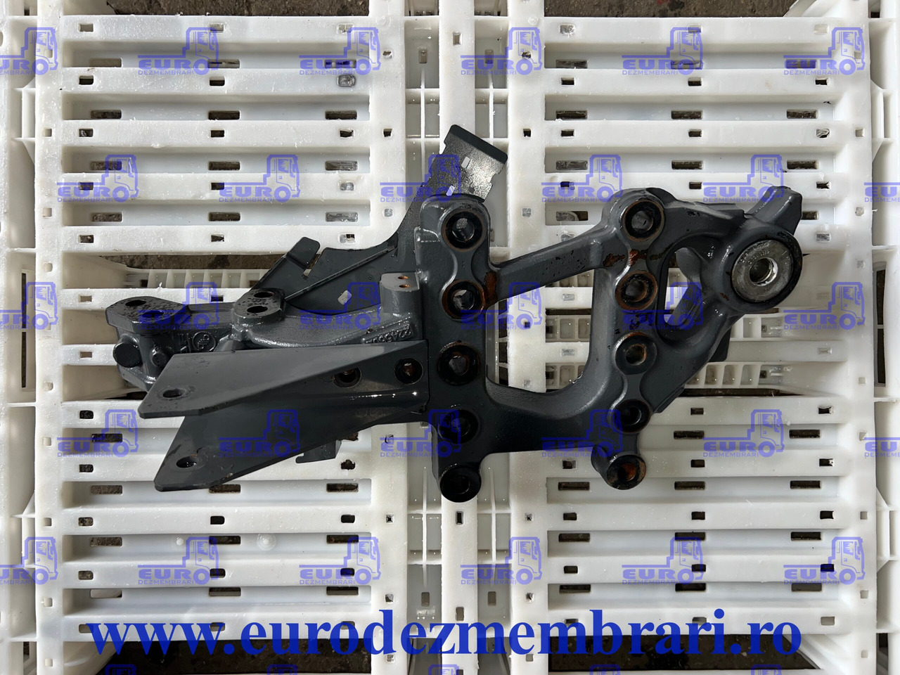 SUPORT CABINA DAF XF XG 2245602 - Bastidor/ Chasis para Camión: foto 1 SUPORT CABINA DAF XF XG 2245602 - Bastidor/ Chasis para Camión: foto 1